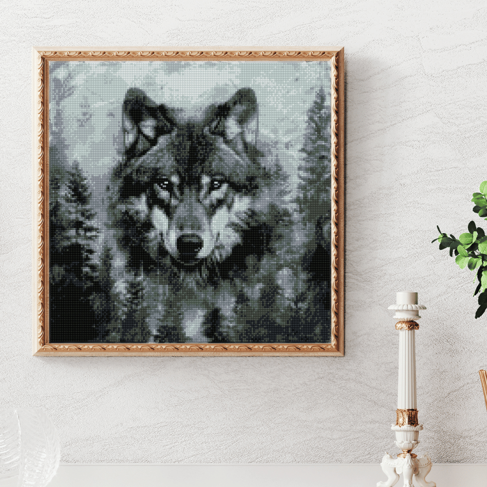 17.7" x 17.7" (45x45cm) Lone Wolf - Diamond Painting Kit